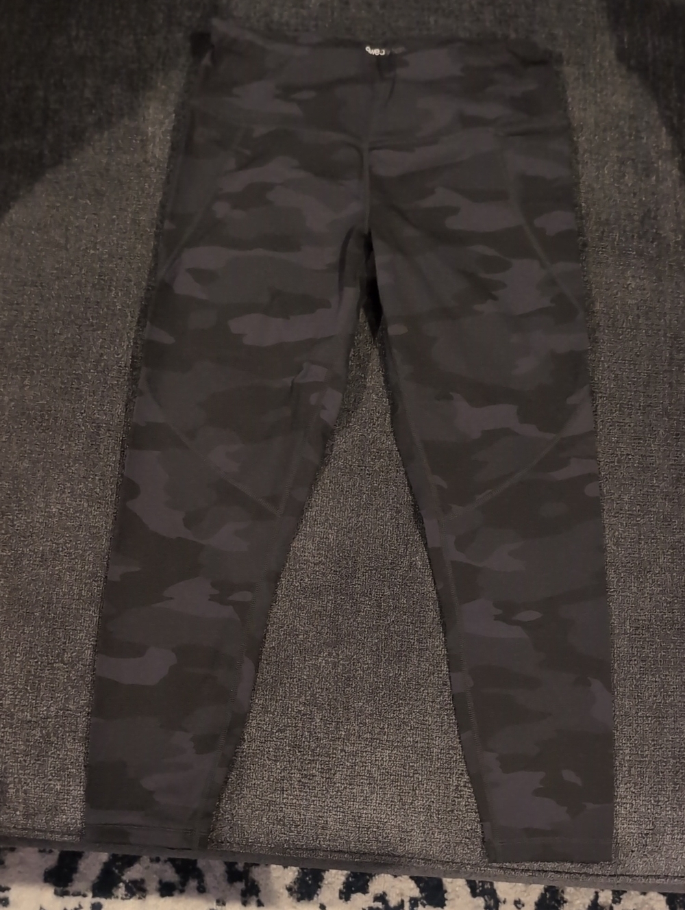 Sweaty Betty Black Camo Power 7/8 Leggings